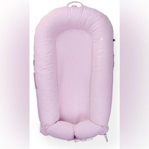 DockATot Deluxe+ dock in Lilac (0-8months old)